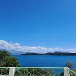 Szálloda Tropicana 3*