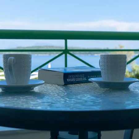 Tropicana Szálloda 3*
