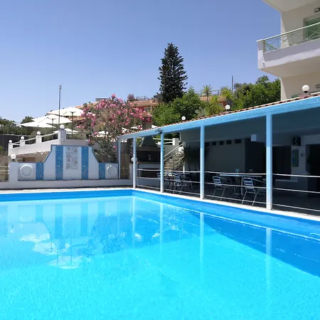 Tropicana Hotel