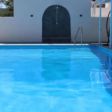 Tropicana Hotel