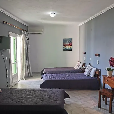 Tropicana Hotel 3*
