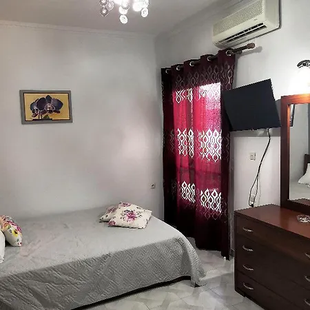 Tropicana Szálloda Nidrí